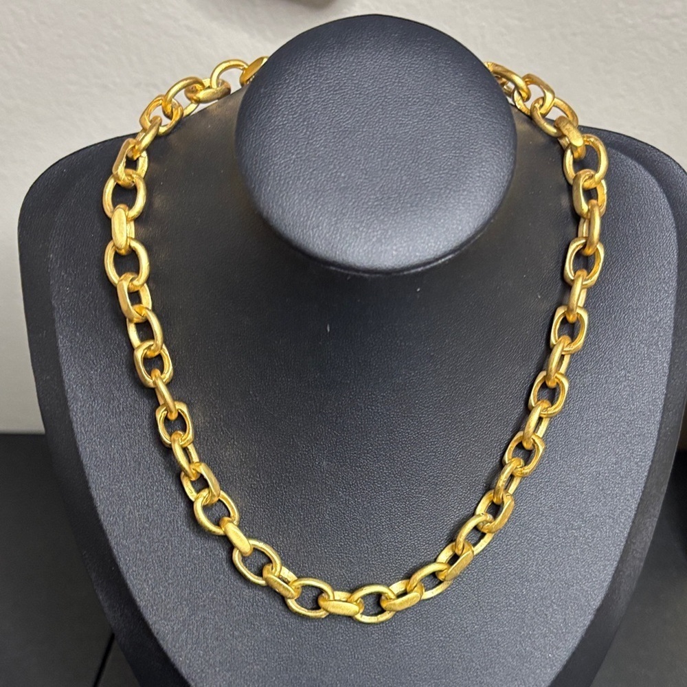 Trendy Gold Chain Link Choker Necklace
